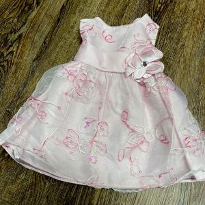Super cute baby dress